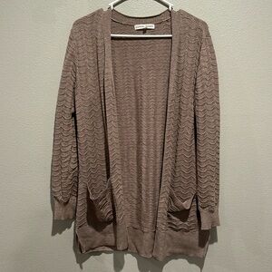 Madison + Hudson long sleeve knitted cardigan size: medium
